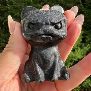 Black tone (1) dog carving |  Crystal